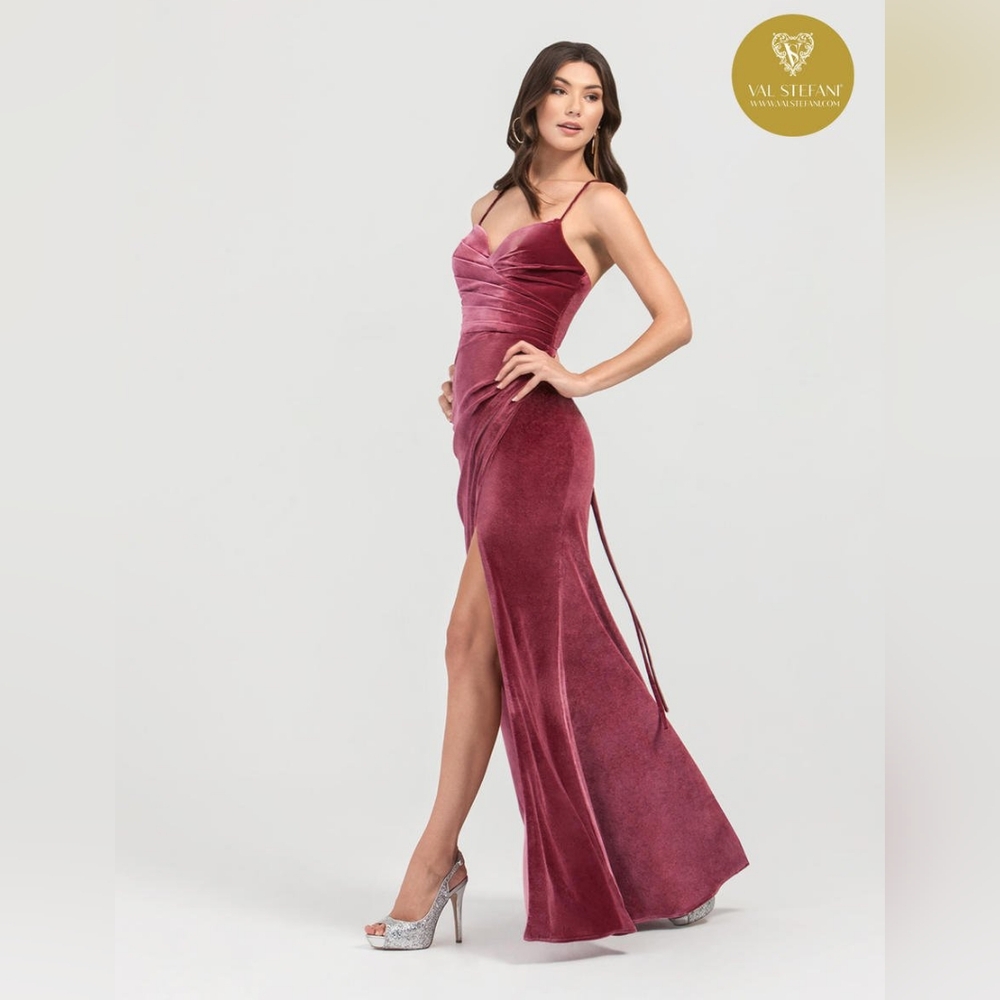 New With Tags Val Stefani Prom 3440RW Velvet Lace Up The Back Bridesmaid Size 6